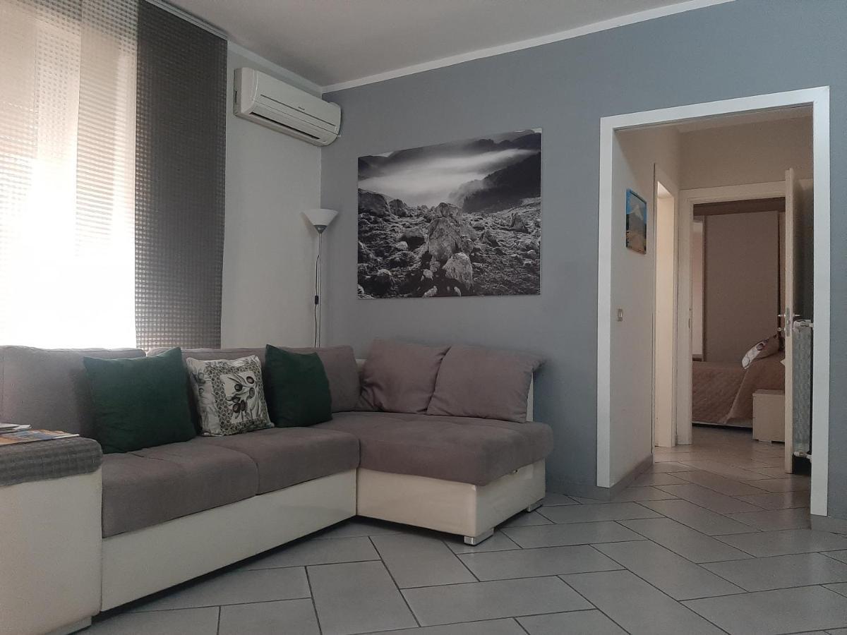 Holiday House Nellina Boscoreale Bagian luar foto